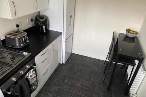 59 Binswood Close, Coventry, CV2 1HL