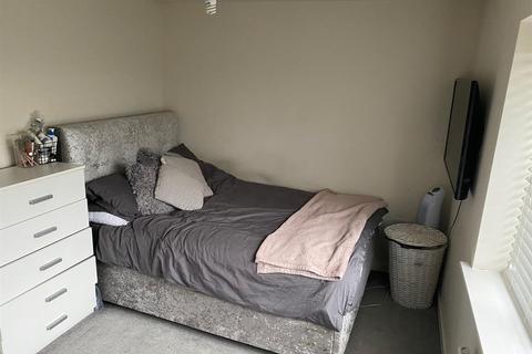 59 Binswood Close, Coventry, CV2 1HL