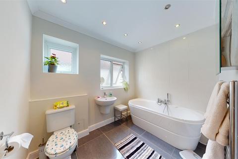132 Botany Road, Kingsgate, Broadstairs, CT10 3SE