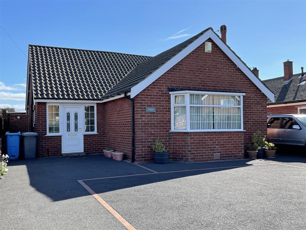 Smithy Lane, Lytham St Annes 2 bed detached bungalow £198,950