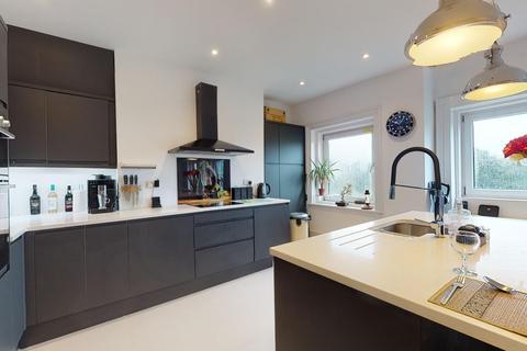 Flat 3, 39 Augusta Gardens, Folkestone, CT20 2RT