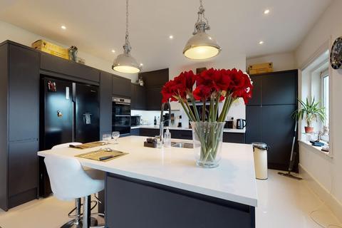 Flat 3, 39 Augusta Gardens, Folkestone, CT20 2RT