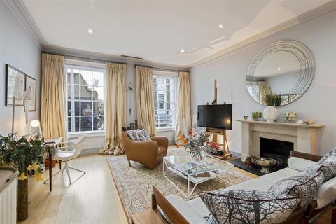 3 bedroom apartment for sale, Sydney Mews, Chelsea, London SW3