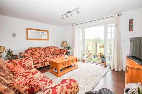 3 Henry Manning House Milan Walk, Brentwood, CM14 4JQ