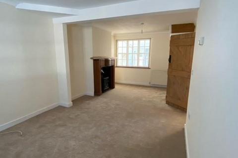 3 bedroom end of terrace house to rent, Mill Street,  Witney,  OX28