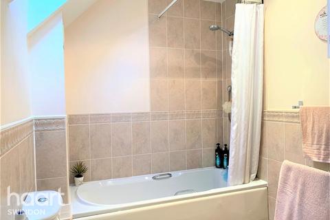 59 Birkdale Close, Swindon, SN25 2DH