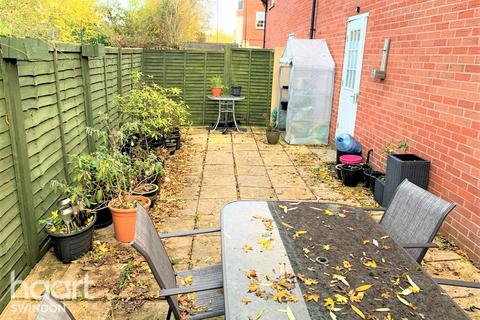 59 Birkdale Close, Swindon, SN25 2DH