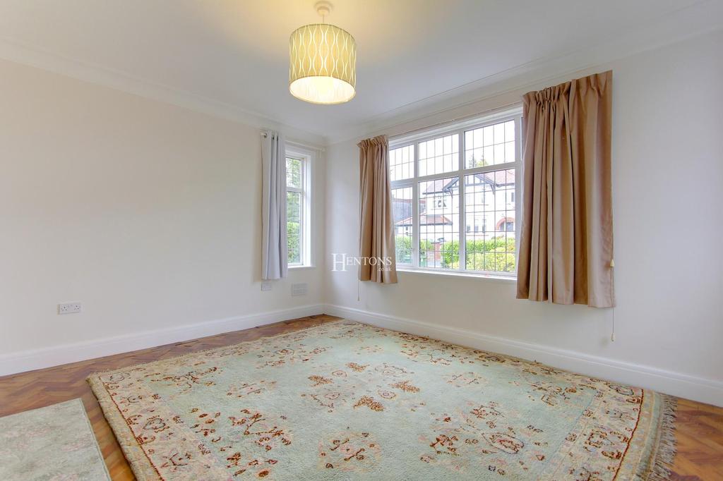 Duffryn Road, Cardiff 4 bed detached house £1,800 pcm (£415 pw)