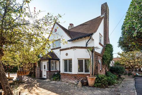 1 Crossbush Road, Bognor Regis, PO22 7LS