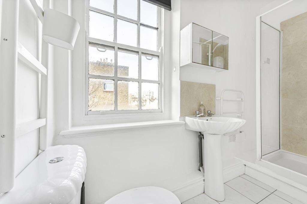5 46591