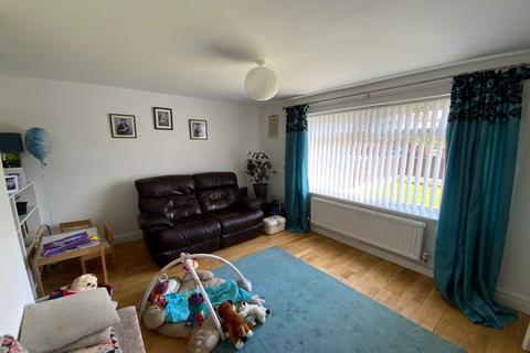 13 Anglesey Close, Ashton-under-lyne, OL7 9NJ