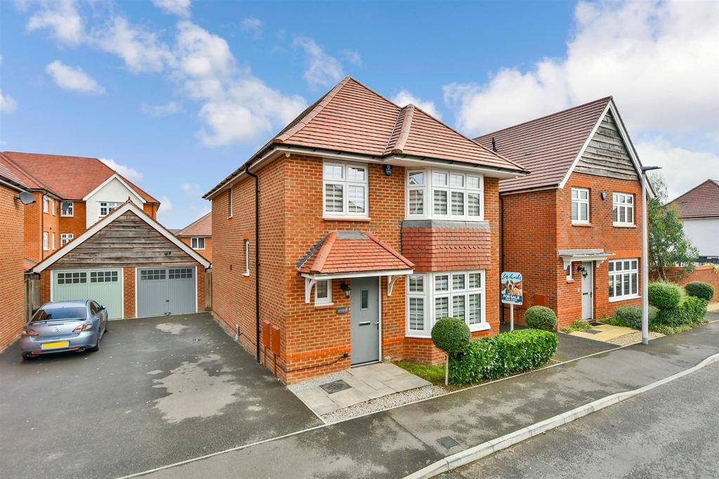 Bramling Way, Rainham, Gillingham, Kent 4 bed detached house for sale