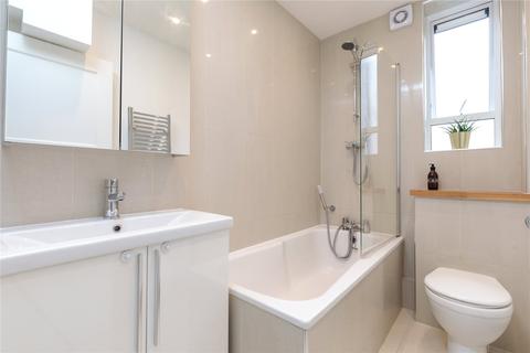 3 bedroom flat to rent - Tyndale Mansions, Upper Street, London