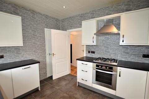 43 Braidwood Road, Kilwinning, KA13 7BL