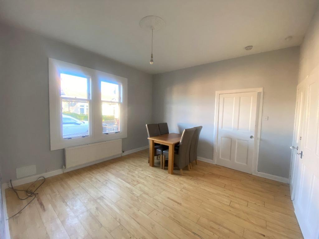 Seventh Street, Newtongrange, EH22 2 bed semidetached house £850 pcm (£196 pw)