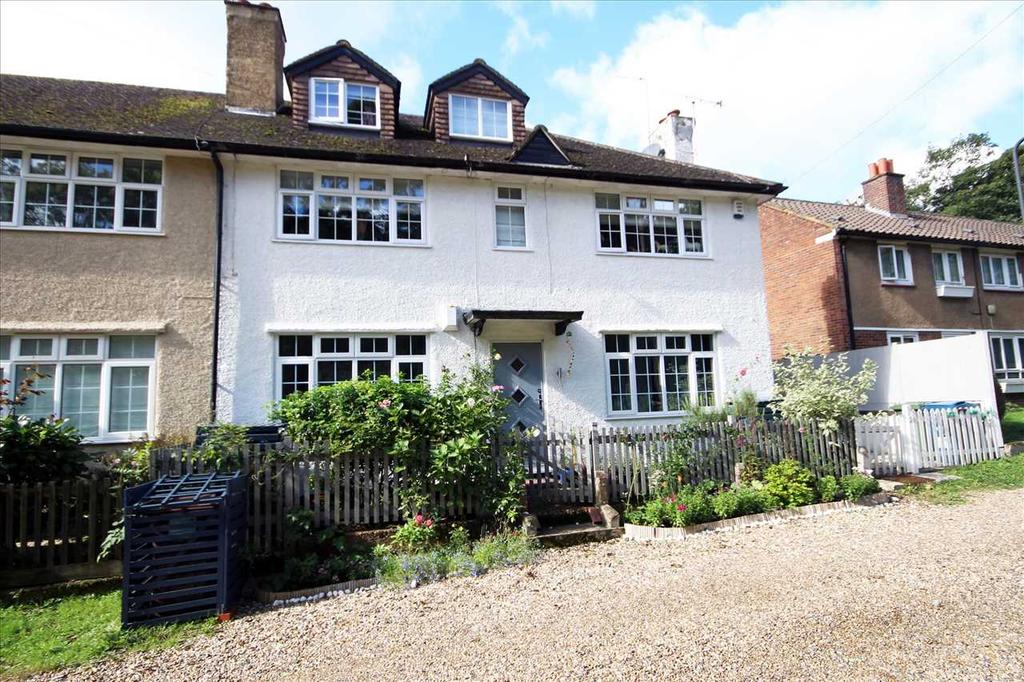 Little Common, Stanmore, HA7. 2 bed £470,000