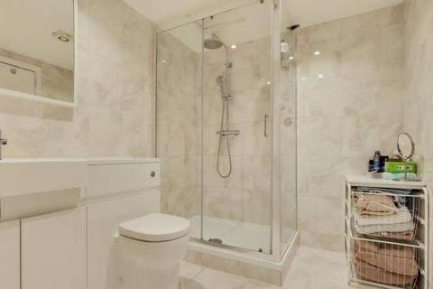 Basement Flat, 29 Belsize Crescent, London, NW3 5QY