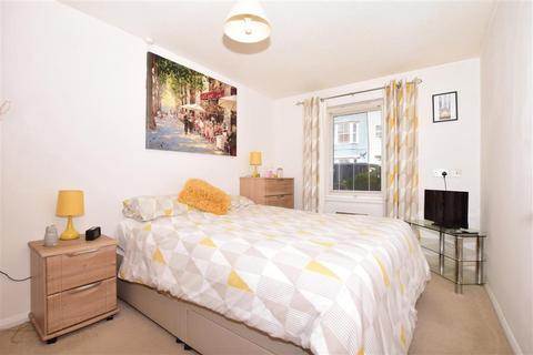 1 bedroom flat for sale - Beach Street, Herne Bay, Kent
