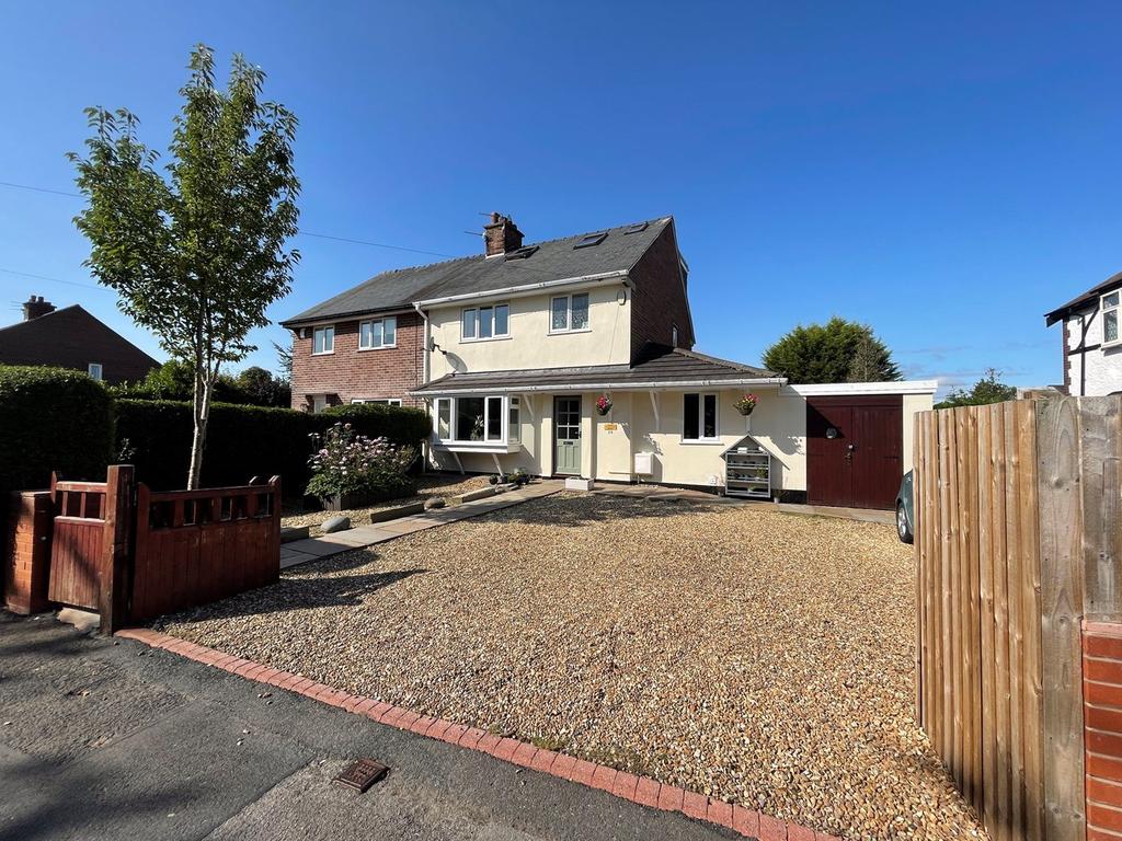 Station Road, New Longton, Preston, PR4 4 bed semidetached house £334,950