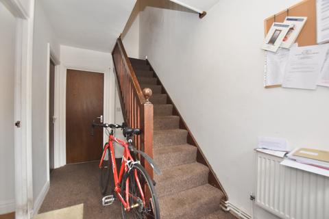 5 Fifield Path, London, SE23 2AY