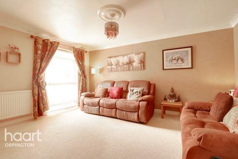 10 Berrylands, Orpington, BR6 9TF
