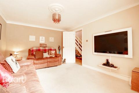 10 Berrylands, Orpington, BR6 9TF