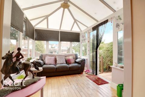 10 Berrylands, Orpington, BR6 9TF