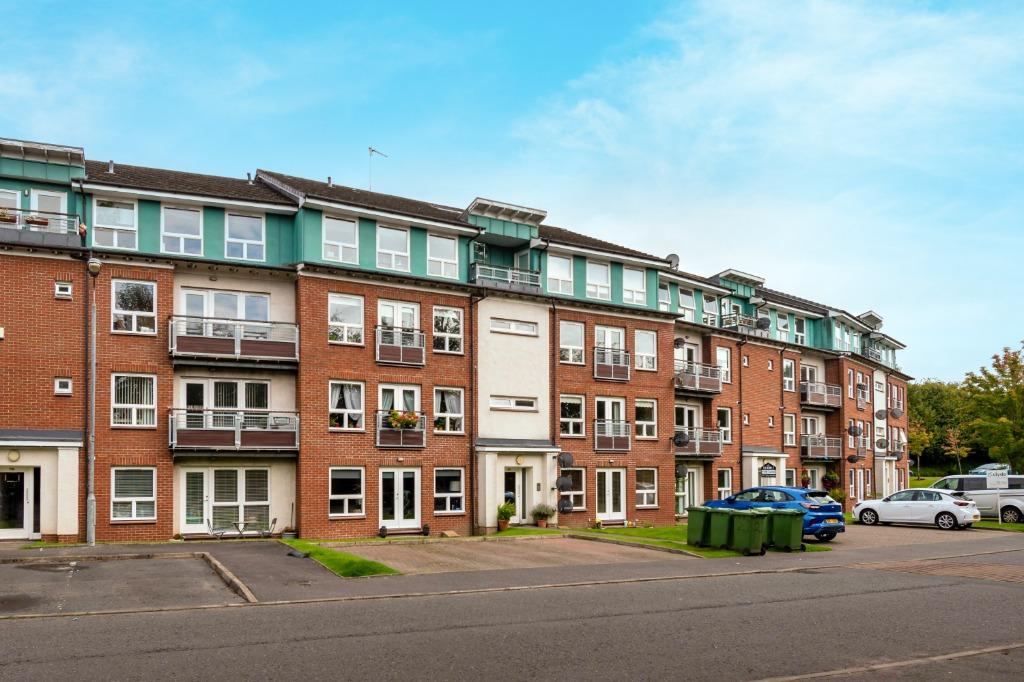 Strathblane Gardens, Flat 2/2, Anniesland, Glasgow, G13 1BX 2 bed flat
