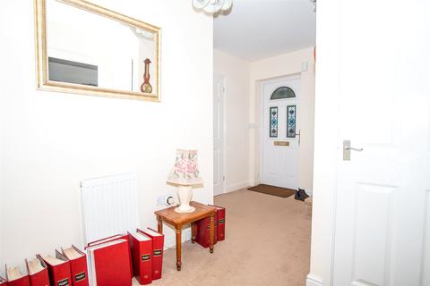 8 Kittiwake Drive, Portishead, Bristol, BS20 7PL