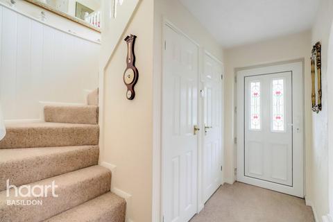23 Botelers, Basildon, SS16 5SD