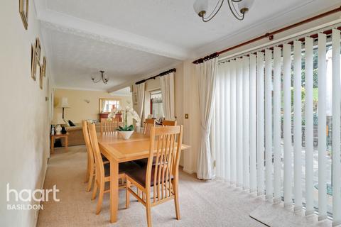 23 Botelers, Basildon, SS16 5SD