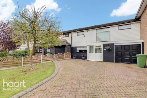 23 Botelers, Basildon, SS16 5SD