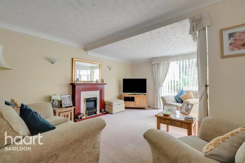 23 Botelers, Basildon, SS16 5SD