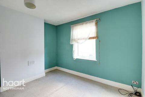 15 Glapton Road, Nottingham, NG2 2FF