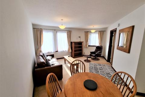 2 bedroom flat to rent, Bloomfield Court, Holburn, Aberdeen, AB10