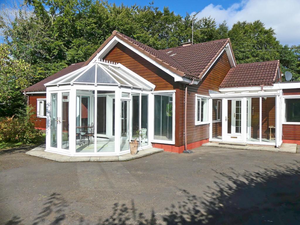 Woodlands Road, Blairgowrie PH10 5 bed detached house £365,000
