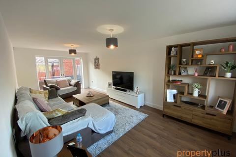 37 Pleasant Heights, Porth, CF39 0LZ