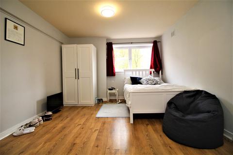 2 bedroom flat to rent, Beltane Street, Finnieston, Glasgow, G3
