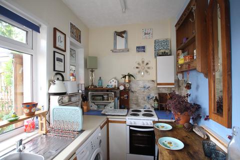 2 Rowena Place, Castle Douglas, DG7 1HB