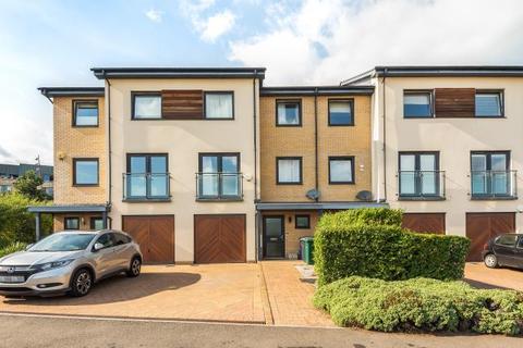 24 Morphou Road, London, NW7 1ED