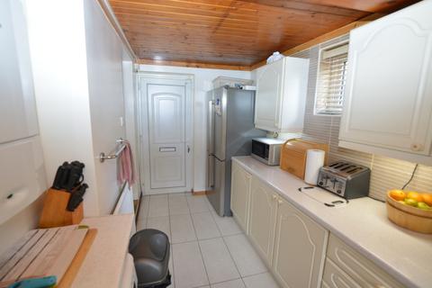 32 Cherry Tree Walk, Stretford, Manchester, M32 9AT