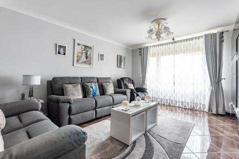 Newquay Nursery Close, Woking, GU21 4UQ