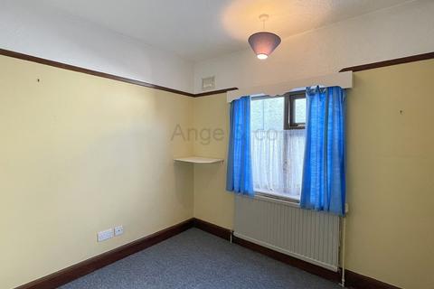 13 Beech Road, Carlton Colville, Lowestoft, NR33 8JG
