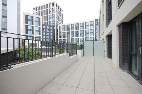 2 bedroom apartment to rent, St Martins Place, Broad Street, Birmingham, B15
