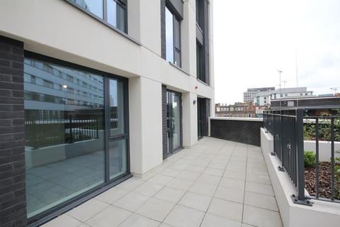 2 bedroom apartment to rent, St Martins Place, Broad Street, Birmingham, B15