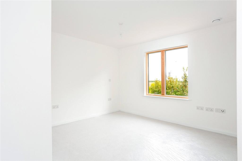 Show Apartment