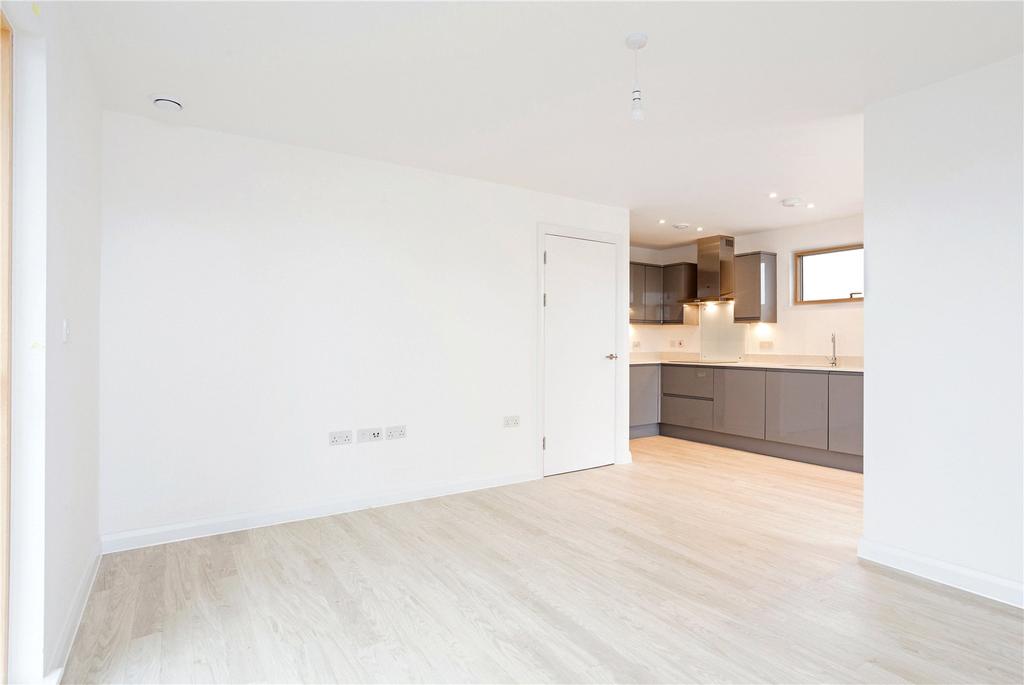 Show Apartment