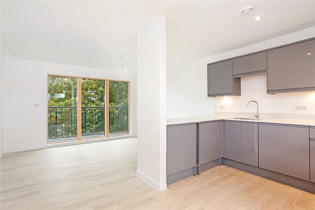 Show Apartment
