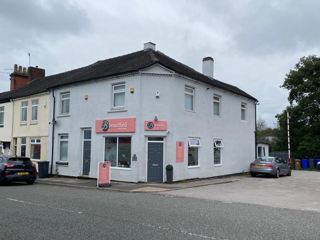 835837 London Road, Trent Vale, ST4 5NZ Retail property (out of town