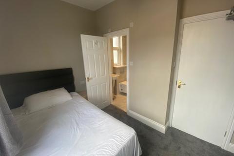 undefined, Feversham Crescent, Room Three